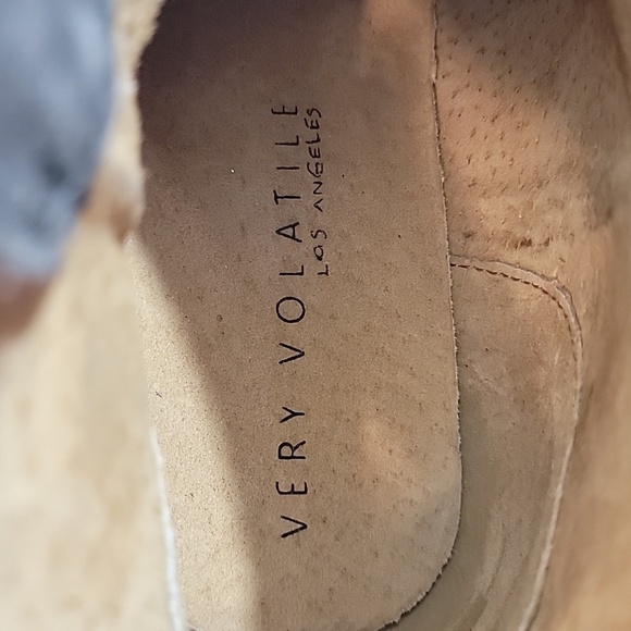 VERY Volatile Los Angeles Fringed Leather Ankel Boots or Booties Western 7.5 - Picture 6 of 8